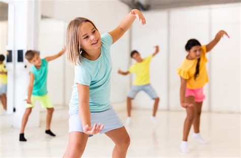 Just Dance: A Rhythmic Extravaganza for All Ages and Groovy Levels!